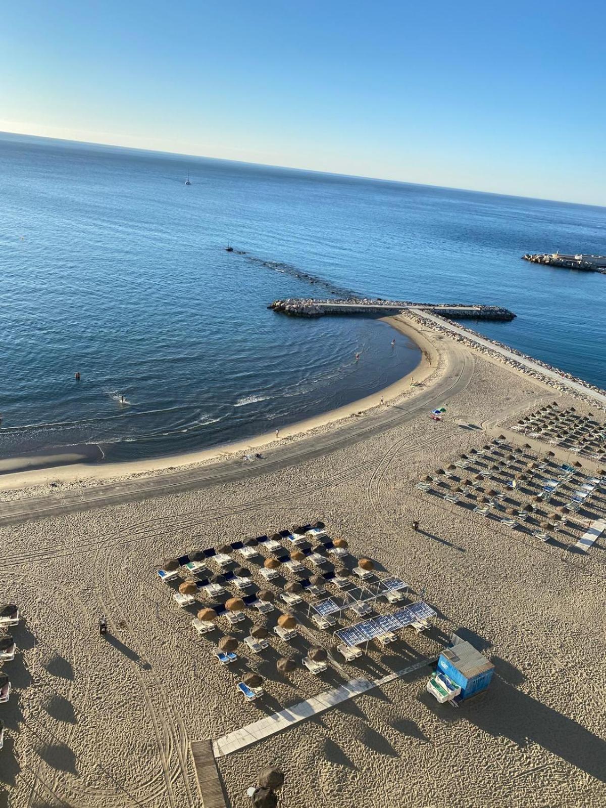 Апартаменты Stella Maris - Amazing Frontal Sea Views With Pool & Terrace By 10Tosea Фуэнхирола Экстерьер фото
